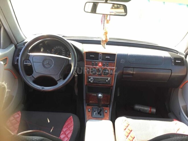 Mercedes C 200 1997, 154,300 km - 2.0 л - Şamaxı