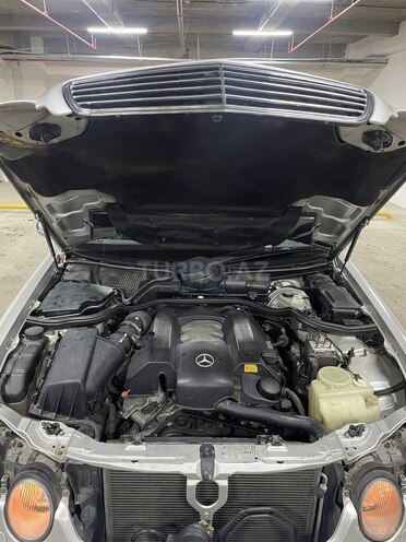 Mercedes E 240 2002, 214,500 km - 2.4 л - Gəncə