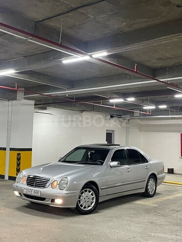 Mercedes E 240 2002, 214,500 km - 2.4 л - Gəncə