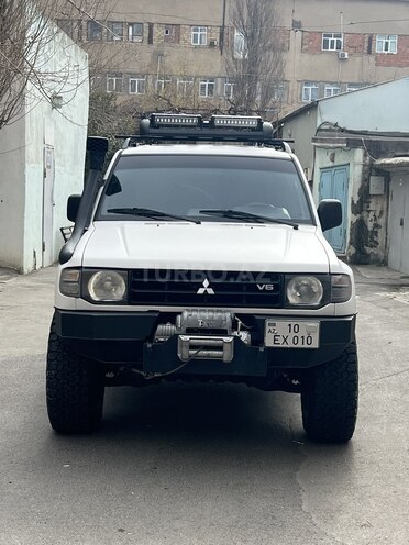 Mitsubishi Pajero 1999, 180,000 km - 3.0 l - Bakı