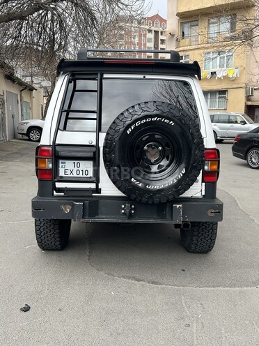 Mitsubishi Pajero 1999, 180,000 km - 3.0 l - Bakı