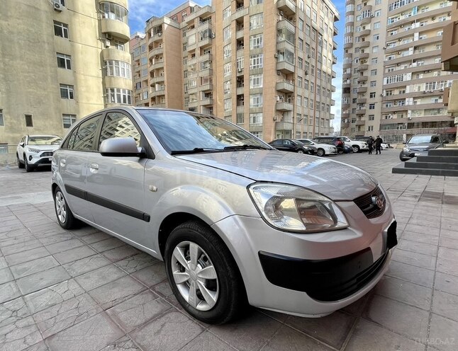 Kia Rio 2005, 300,000 km - 1.5 l - Bakı