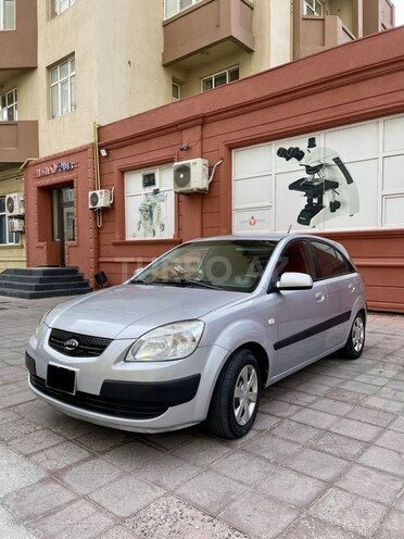 Kia Rio 2005, 300,000 km - 1.5 l - Bakı