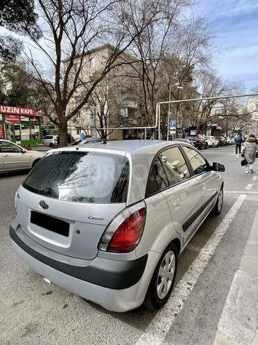 Kia Rio 2005, 300,000 km - 1.5 l - Bakı