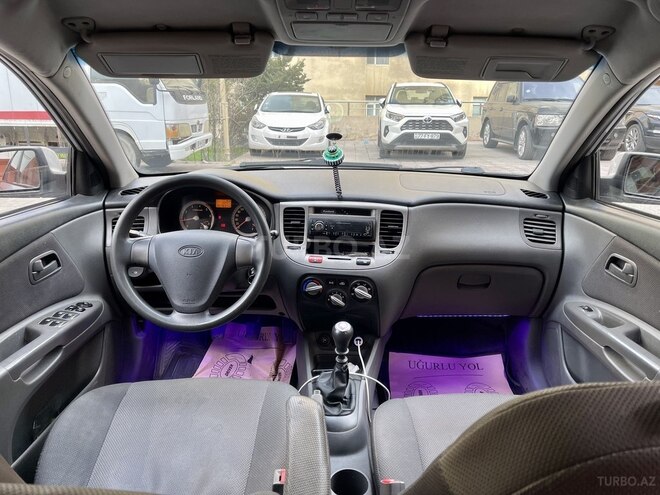 Kia Rio 2005, 300,000 km - 1.5 l - Bakı