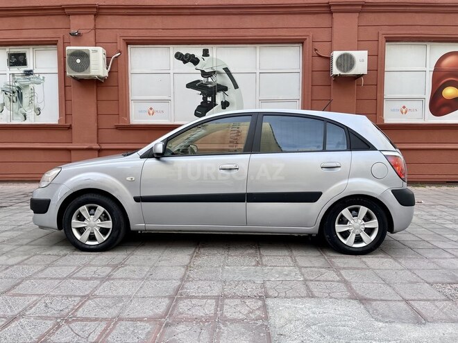 Kia Rio 2005, 300,000 km - 1.5 l - Bakı