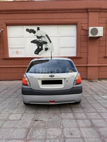 Kia Rio 2005, 300,000 km - 1.5 l - Bakı
