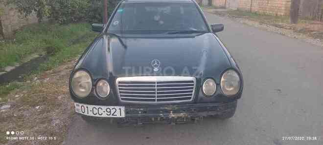 Mercedes E 300 1995, 279,000 km - 3.0 l - Bakı