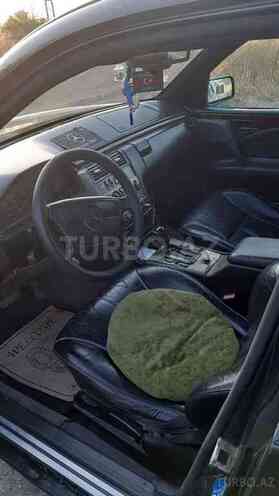 Mercedes E 300 1995, 279,000 km - 3.0 l - Bakı
