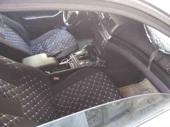 BMW 320 1998, 370,000 km - 2.0 l - Qax