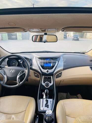 Hyundai Elantra 2011, 164,797 km - 1.8 l - Bakı