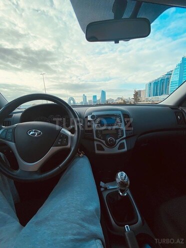 Hyundai i30 2011, 133,367 km - 1.4 l - Bakı
