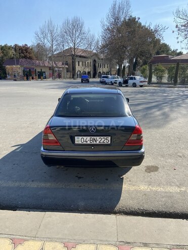 Mercedes C 230 1997, 319,549 km - 2.3 l - Ağcabədi