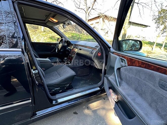 Mercedes E 240 2000, 412,260 km - 2.4 l - Bakı
