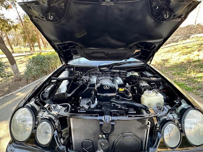 Mercedes E 240 2000, 412,260 km - 2.4 l - Bakı