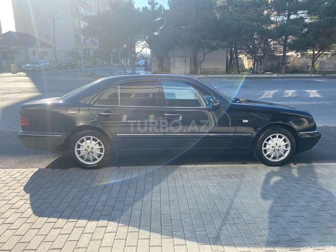 Mercedes E 240 1998, 360,000 km - 2.4 l - Bakı
