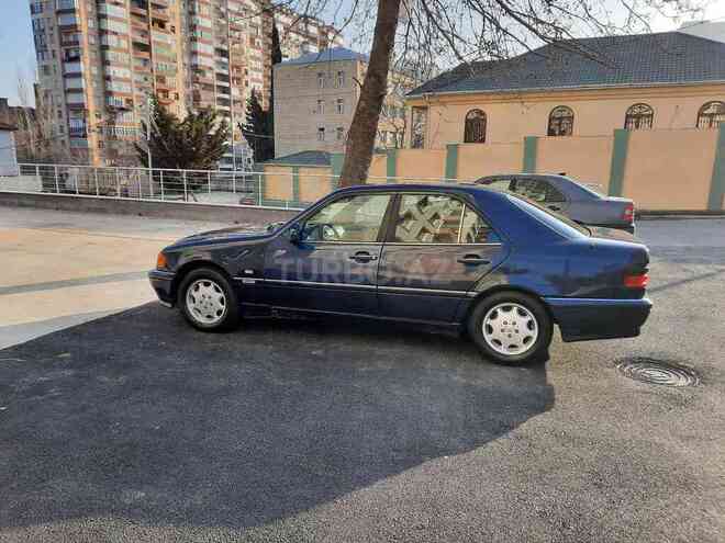 Mercedes C 220 1995, 235,650 km - 2.2 л - Bakı