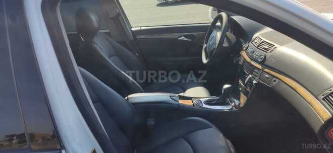 Mercedes E 220 2004, 272,450 km - 2.2 l - Bakı
