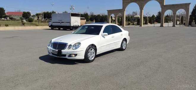 Mercedes E 220 2004, 272,450 km - 2.2 l - Bakı