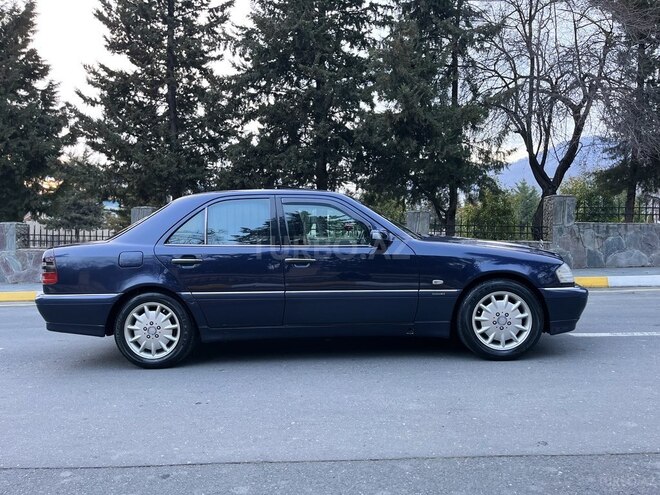 Mercedes C 180 1997, 526,000 km - 1.8 l - Zaqatala