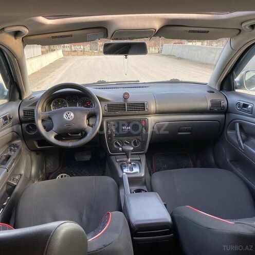 Volkswagen Passat 2004, 257,000 km - 1.8 l - Bakı