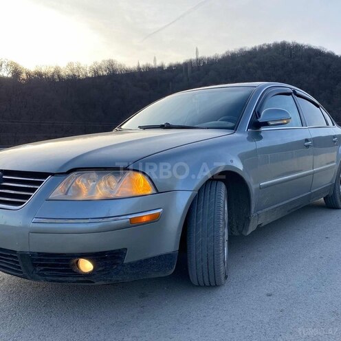 Volkswagen Passat 2004, 257,000 km - 1.8 l - Bakı