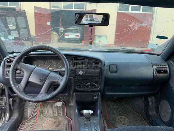 Volkswagen Passat 1996, 300,000 km - 2.0 l - Gəncə