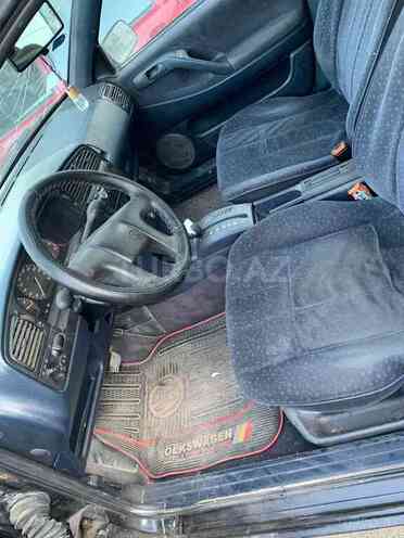 Volkswagen Passat 1996, 300,000 km - 2.0 l - Gəncə