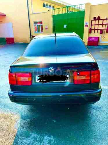 Volkswagen Passat 1996, 300,000 km - 2.0 l - Gəncə