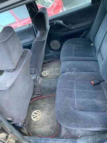 Volkswagen Passat 1996, 300,000 km - 2.0 l - Gəncə
