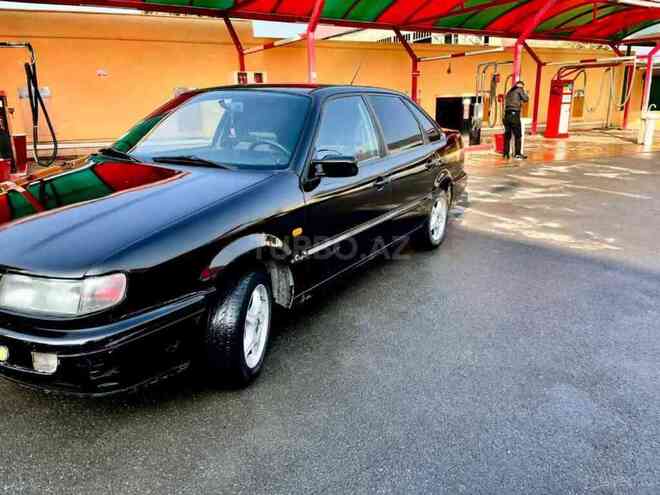 Volkswagen Passat 1996, 300,000 km - 2.0 l - Gəncə
