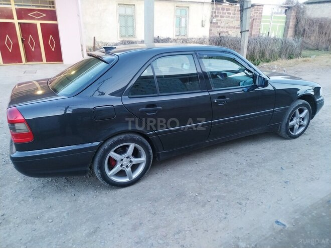 Mercedes C 200 1994, 180,000 km - 2.0 л - Gəncə