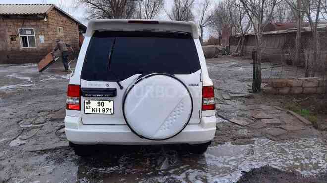 Mitsubishi Pajero io 1999, 352,323 km - 1.8 l - Salyan