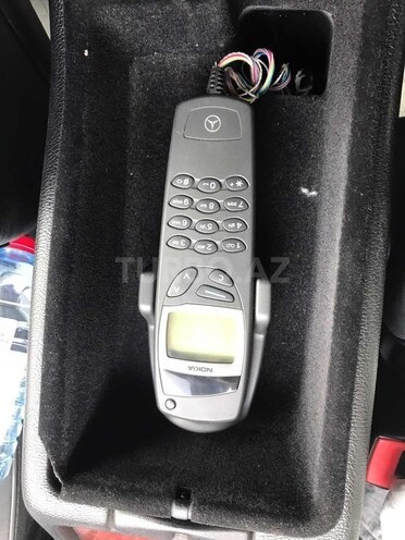 Mercedes E 240 2001, 263,000 km - 2.6 l - Sumqayıt