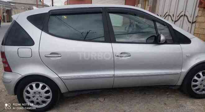Mercedes A 160 2002, 318,000 km - 1.6 л - Bakı