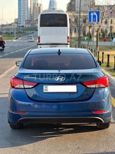 Hyundai Elantra 2015, 214,769 km - 1.8 л - Bakı