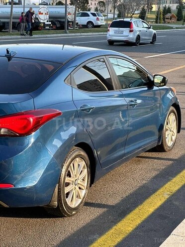 Hyundai Elantra 2015, 214,769 km - 1.8 л - Bakı