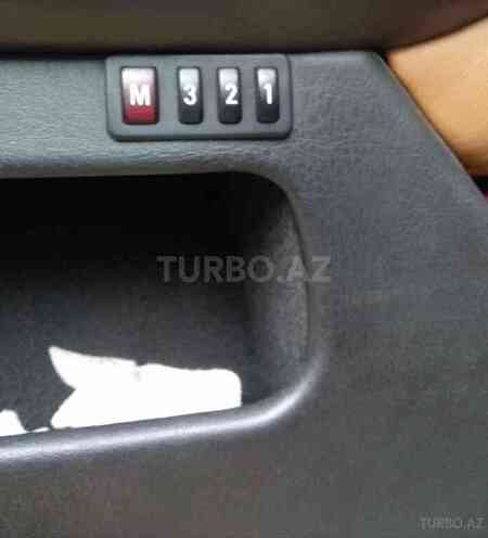 BMW 535 2000, 330,000 km - 3.5 l - Bakı