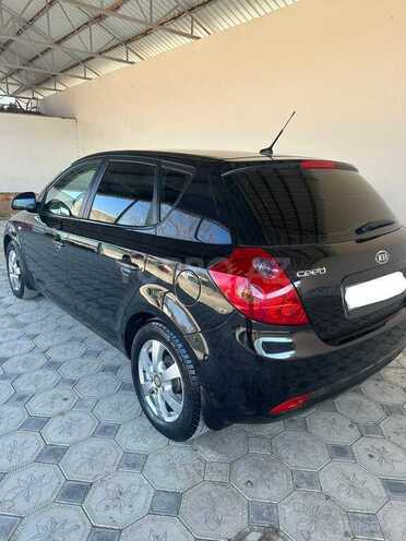 Kia Ceed 2009, 215,000 km - 1.4 l - Bakı