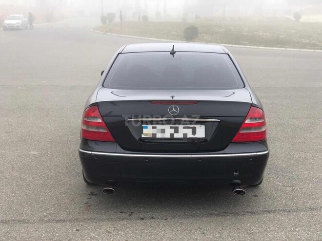 Mercedes E 320 2003, 272,300 km - 3.2 l - Bakı