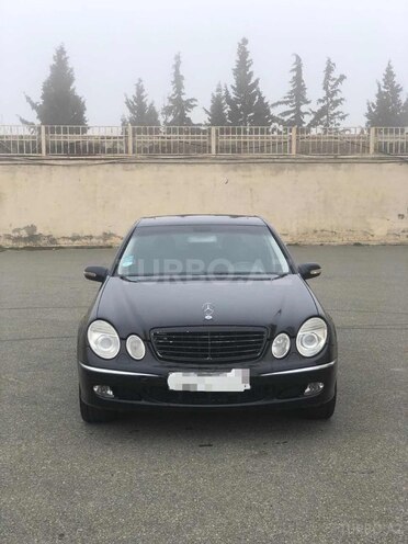 Mercedes E 320 2003, 272,300 km - 3.2 l - Bakı