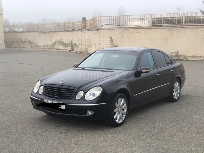 Mercedes E 320 2003, 272,300 km - 3.2 l - Bakı