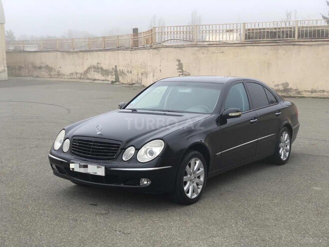 Mercedes E 320 2003, 272,300 km - 3.2 l - Bakı