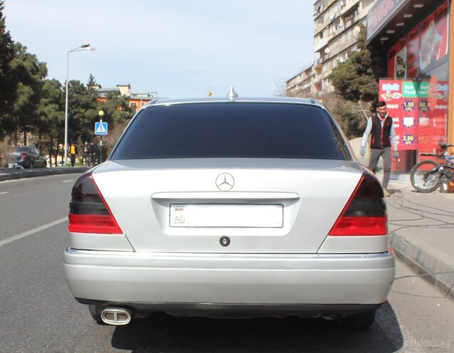 Mercedes C 200 1994, 260,000 km - 2.0 l - Bakı