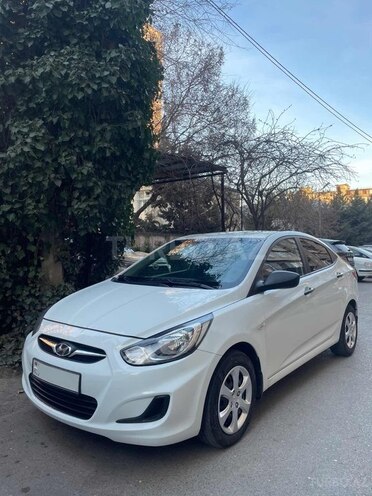 Hyundai Accent 2013, 244,000 km - 1.6 l - Bakı