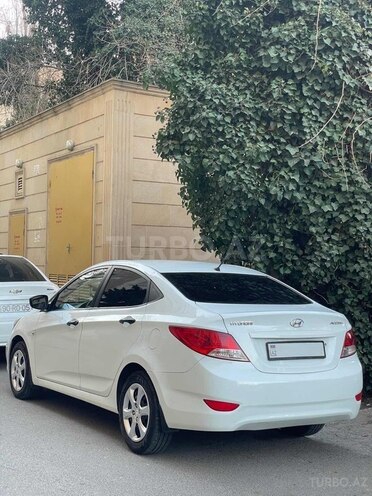 Hyundai Accent 2013, 244,000 km - 1.6 l - Bakı