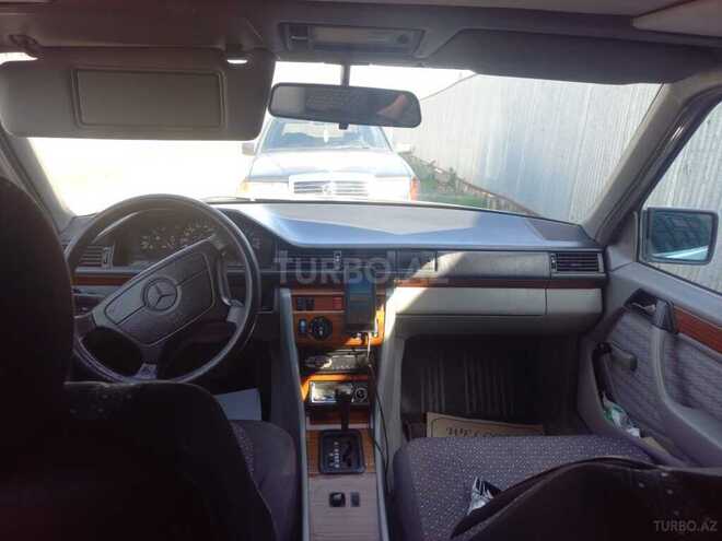 Mercedes E 200 1993, 358,000 km - 2.0 l - Masallı