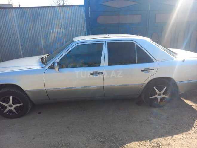 Mercedes E 200 1993, 358,000 km - 2.0 l - Masallı