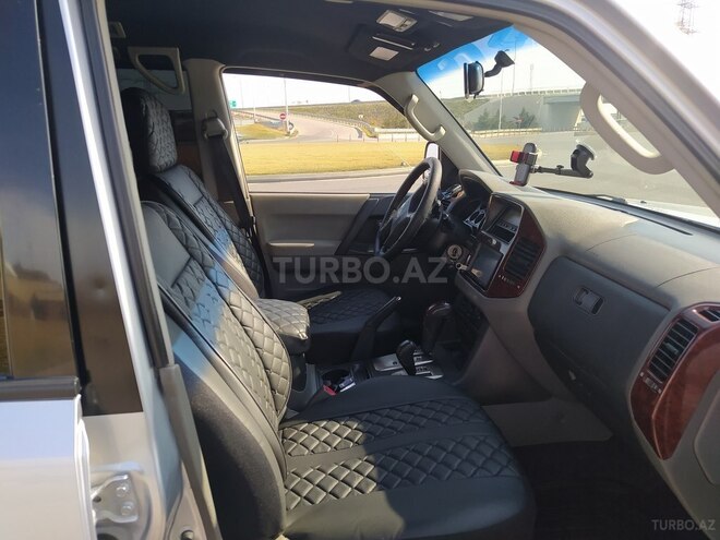 Mitsubishi Pajero 2003, 274,680 km - 3.0 l - Bakı