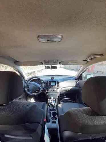 Hyundai i30 2011, 235,300 km - 1.6 l - Şəki